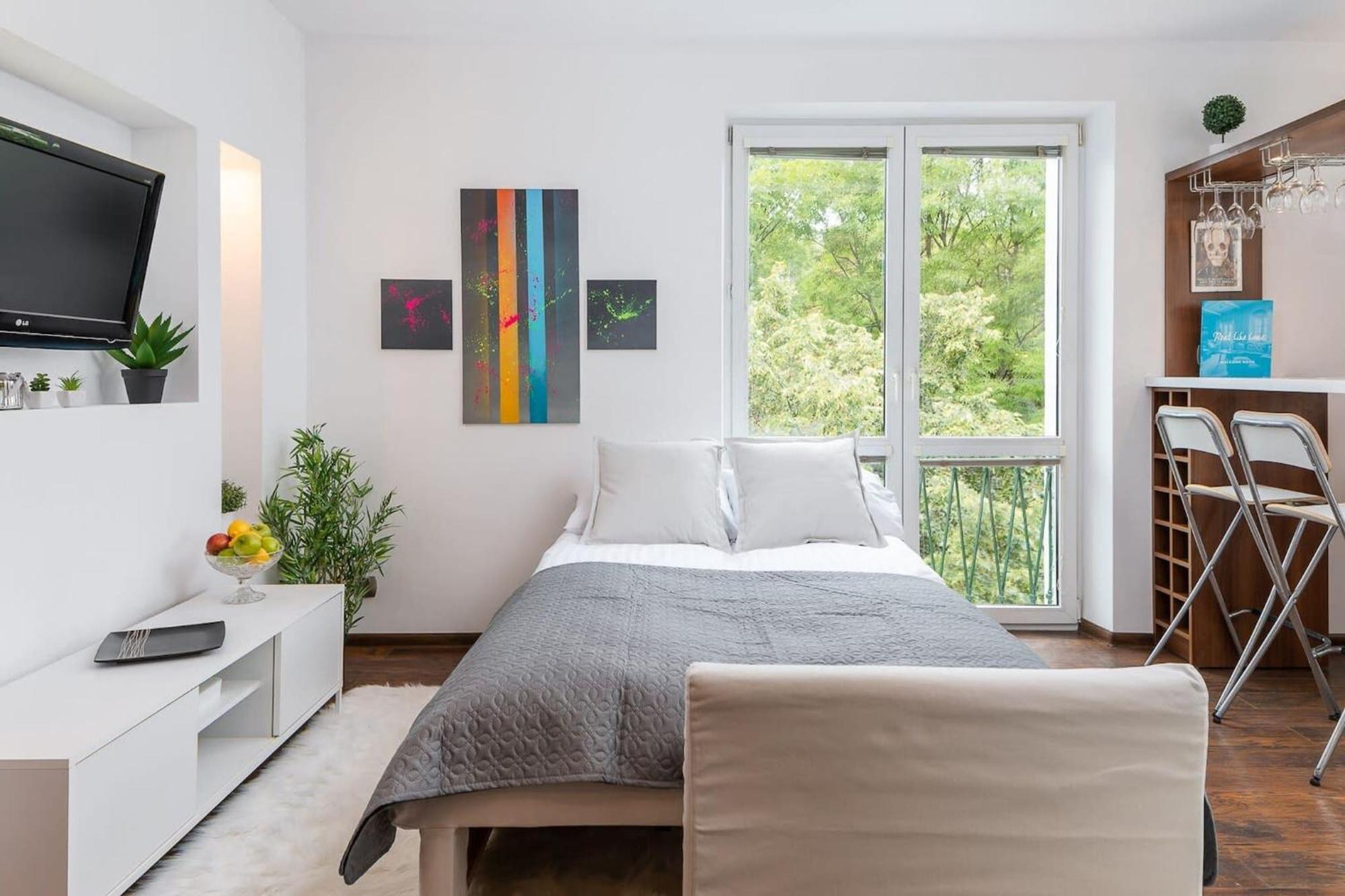 Rent Like Home - Aleja Solidarnosci 105/111A Warsaw Exterior photo